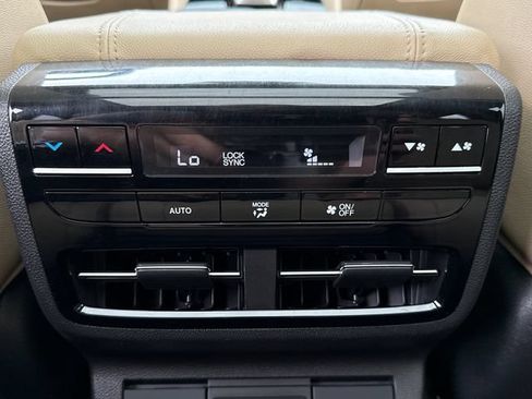 Certified 2024 Acura MDX SH-AWD image 32