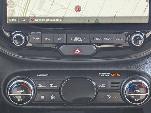 Used 2024 Kia Soul S image 16