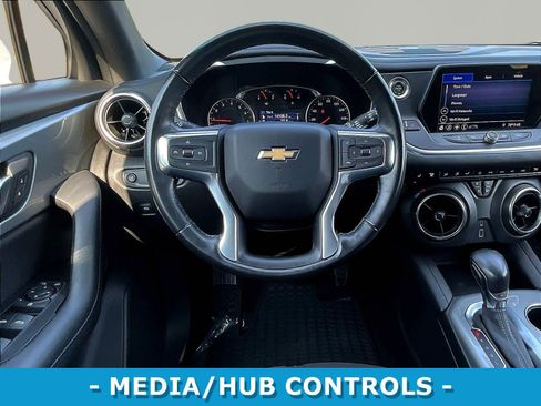 Used 2020 Chevrolet Blazer LT FWD image 8