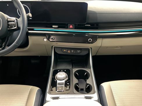 Used 2025 Kia Carnival SX Prestige FWD image 14