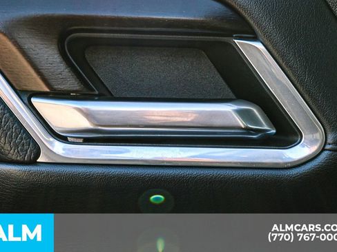 Used 2024 GMC Sierra 3500 Denali w/ Denali Reserve Package image 52