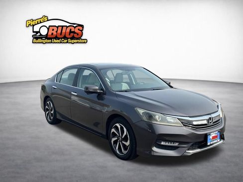 Used 2016 Honda Accord EX image 7