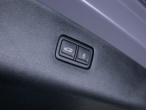Used 2026 Genesis GV70 2.5T AWD/4WD image 9