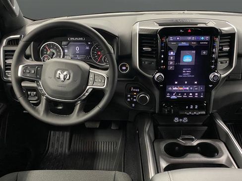 New 2026 RAM 1500 4x4 Crew Cab image 5