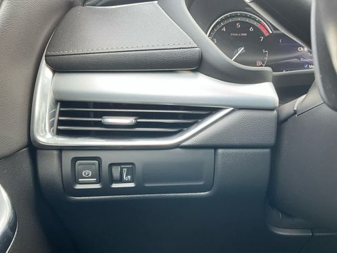 Used 2023 Cadillac XT4 Premium Luxury w/ Driver Assist Package AWD/4WD image 18