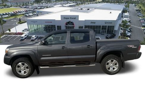 Used 2013 Toyota Tacoma 4x4 Double Cab image 7