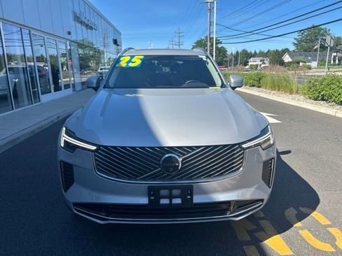 Certified 2025 Volvo XC90 B6 Plus AWD/4WD image 7