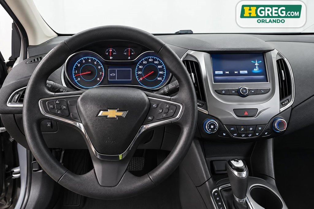 Used 2017 Chevrolet Cruze LT w/ Convenience Package FWD image 14