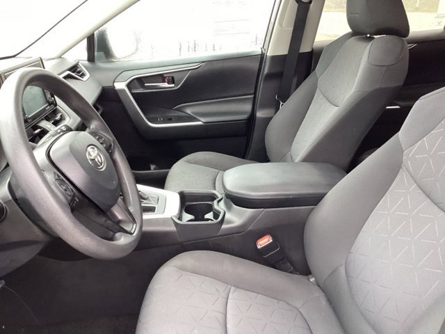 Used 2020 Toyota RAV4 XLE w/ Convenience Package AWD/4WD image 28