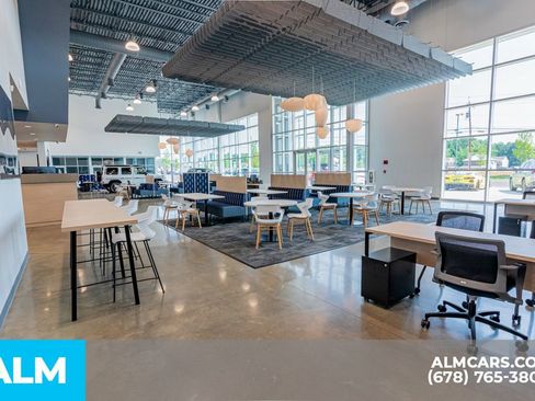 Used 2024 Kia Sorento S image 41