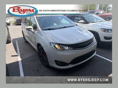 Used 2020 Chrysler Pacifica Touring-L Plus