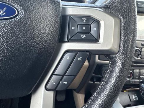 Used 2016 Ford F150 Lariat w/ Equipment Group 502A Luxury image 41