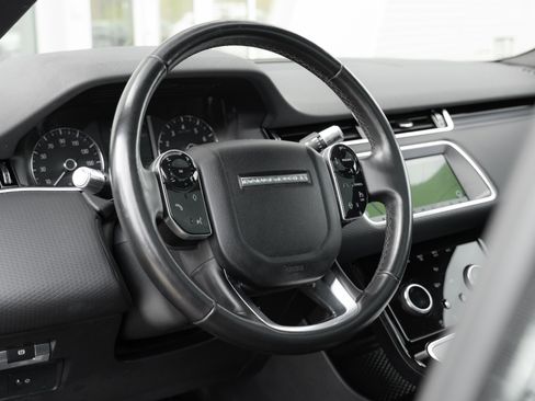 Used 2020 Land Rover Range Rover Evoque S image 11