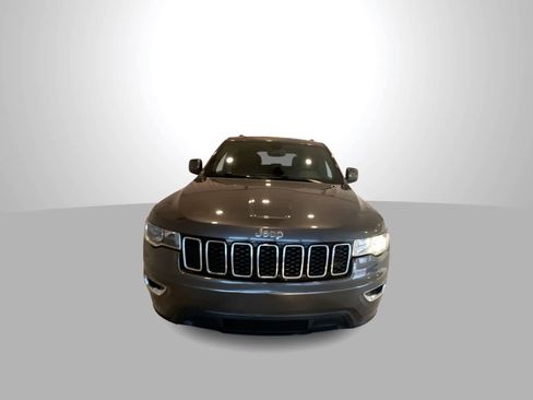 Used 2017 Jeep Grand Cherokee Laredo w/ Quick Order Package 23E image 3