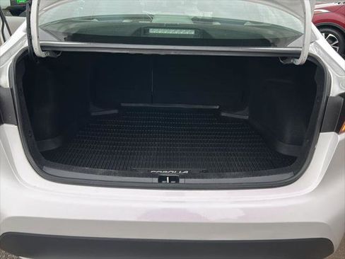 Certified 2020 Toyota Corolla LE image 28