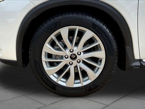 Used 2023 INFINITI QX50 Luxe image 11