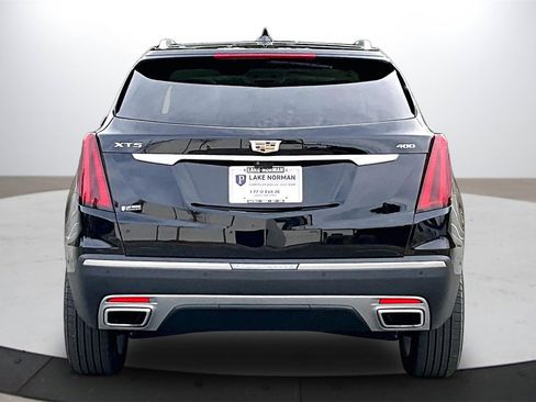 Used 2024 Cadillac XT5 Premium Luxury w/ Technology Package image 8