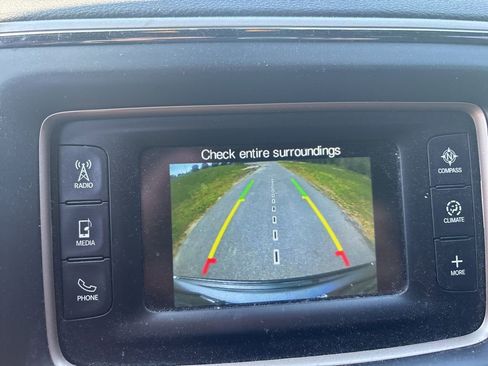 Used 2017 Jeep Grand Cherokee Laredo w/ Quick Order Package 23E image 15