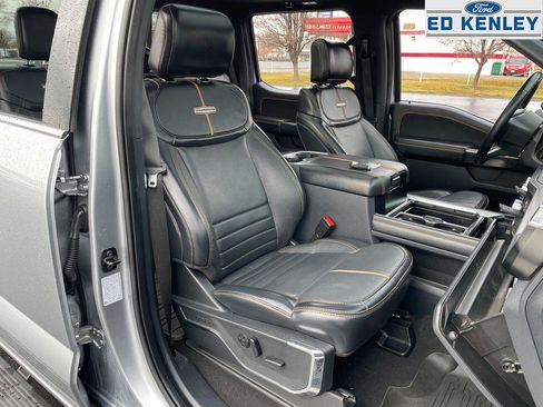 Used 2024 Ford F350 Platinum w/ FX4 Off-Road Package image 32