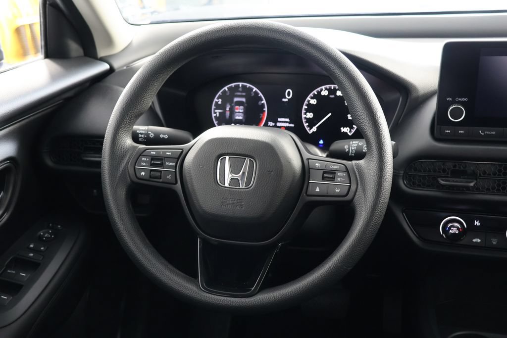 Used 2025 Honda HR-V LX image 10