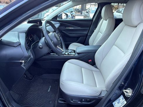 Certified 2025 MAZDA CX-30 AWD 2.5 S w/ Preferred Package image 13