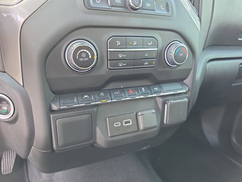 Used 2024 Chevrolet Silverado 1500 Custom w/ Turbomax Blackout Package RWD image 25