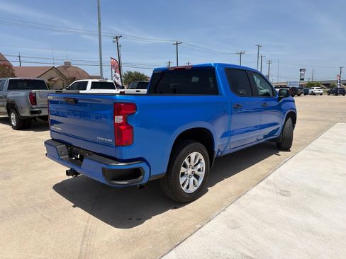 Used 2025 Chevrolet Silverado 1500 Custom RWD image 8
