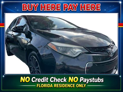 Used 2014 Toyota Corolla S FWD image 1