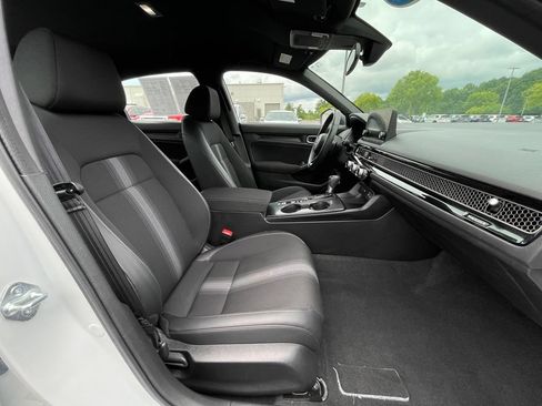 Used 2023 Honda Civic Sport image 31