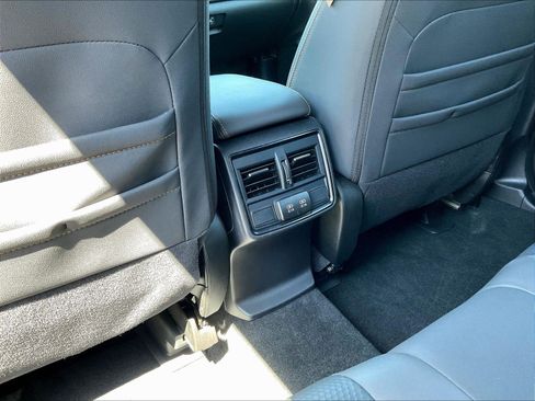 Used 2024 Subaru Forester Wilderness AWD/4WD image 10