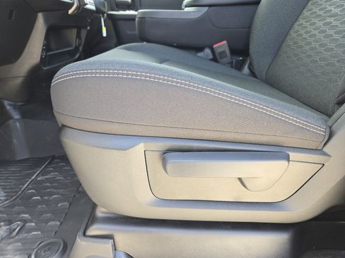 New 2026 RAM 2500 Tradesman AWD/4WD image 19