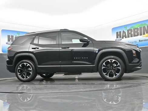 New 2026 Chevrolet Equinox LT w/ Convenience Package II image 23