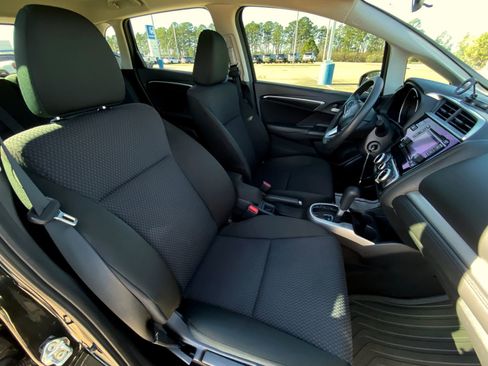 Used 2020 Honda Fit LX image 13