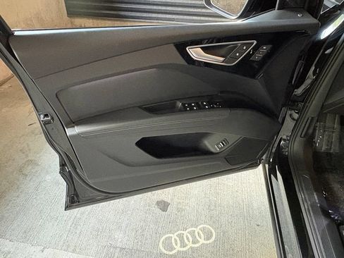 Used 2024 Audi Q4 e-tron Premium w/ Convenience Package AWD/4WD image 17