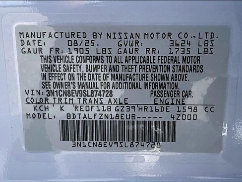 Certified 2025 Nissan Versa SV w/ Trunk Package image 37