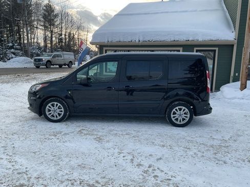 Used 2019 Ford Transit Connect XLT image 9