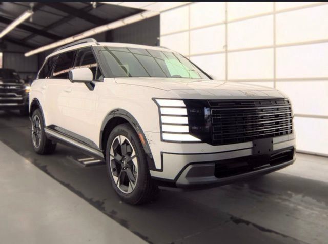 Used 2026 Hyundai Palisade Limited AWD/4WD image 3