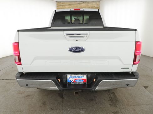 Certified 2019 Ford F150 Lariat w/ Equipment Group 502A Luxury AWD/4WD image 4