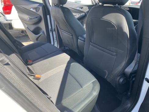 Used 2025 Buick Encore GX Preferred FWD image 16