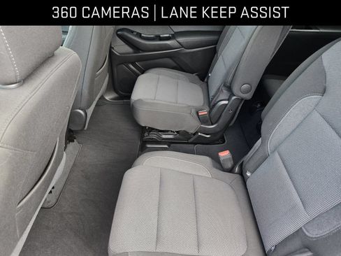 Used 2024 Chevrolet Traverse LT FWD image 31