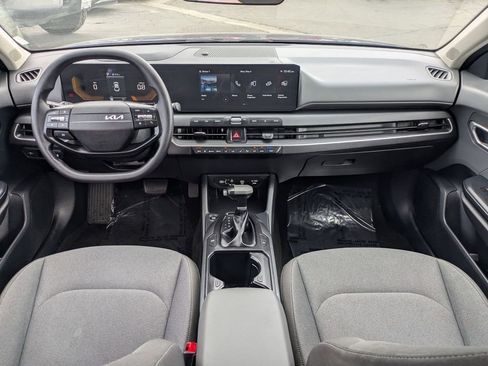 Used 2025 Kia K4 FWD image 26