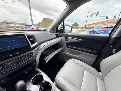 Used 2017 Honda Pilot EX-L image 30