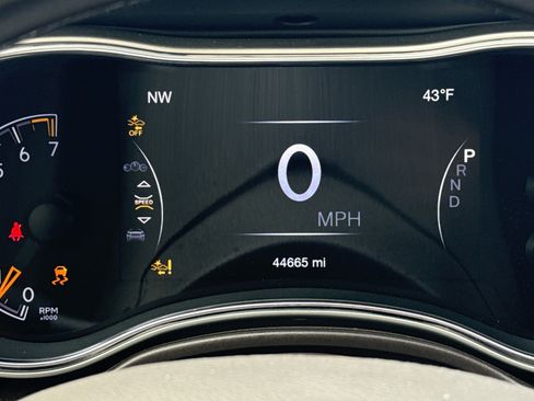 Used 2021 Jeep Grand Cherokee Summit w/ Platinum Series Group image 33