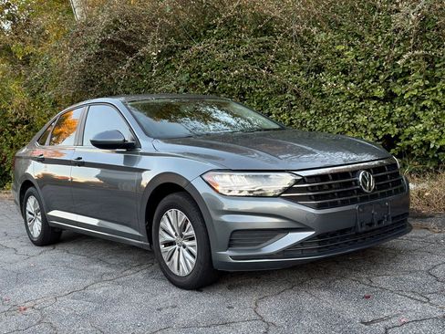Used 2019 Volkswagen Jetta S w/ Driver Assistance Package image 5