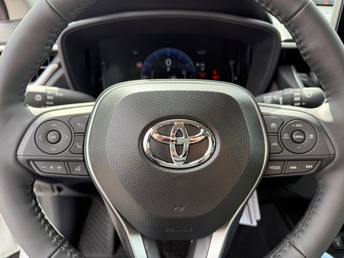 New 2026 Toyota Corolla Cross LE AWD/4WD image 30