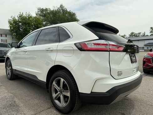 Used 2024 Ford Edge SEL w/ Convenience Package AWD/4WD image 7