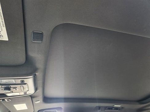 Used 2021 Chevrolet Tahoe LT w/ LT Signature Plus Package image 26