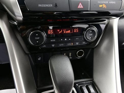 Used 2024 Mitsubishi Eclipse Cross SEL image 10