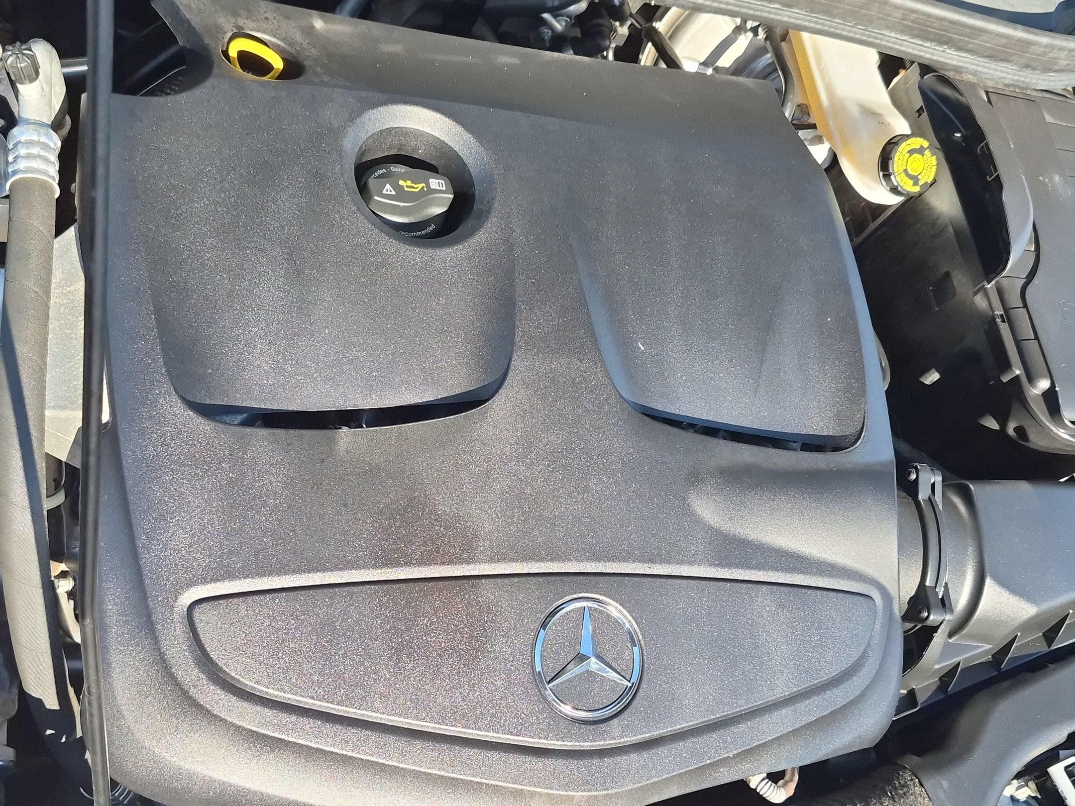 Used 2019 Mercedes-Benz GLA 250 4MATIC image 36