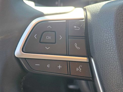 Certified 2026 Toyota Grand Highlander FWD image 30